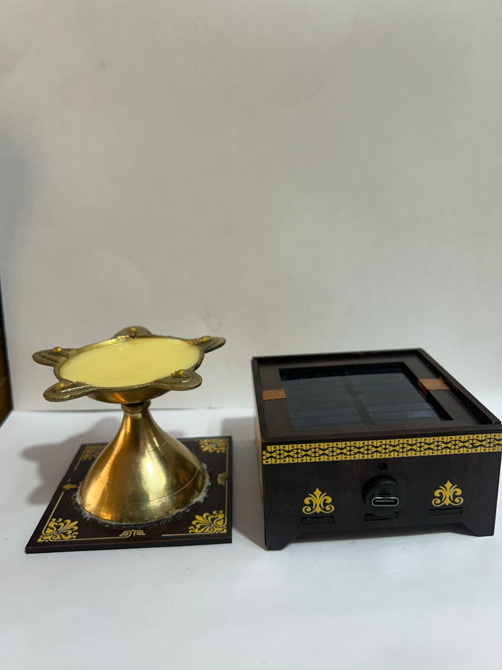 Solar Niranjan Diya